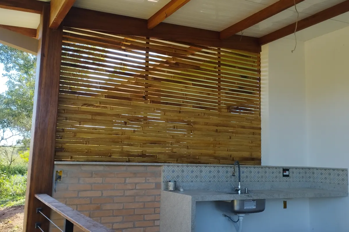 Entrelaçado esteira/trançado